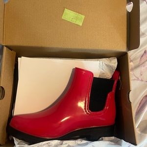 Red Seven7 rain boots
